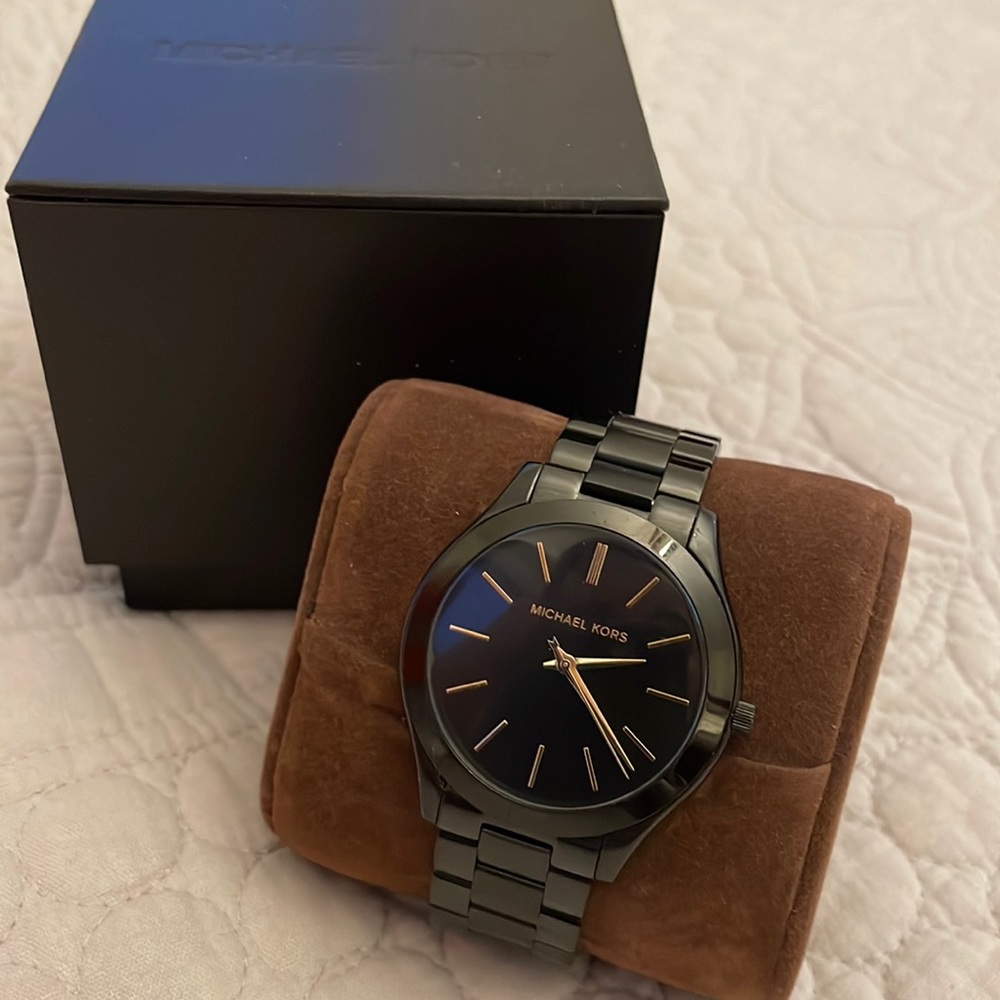 Michael Kors Unisex Slim Runway Black-Tone Stainless Steel Bracelet Watch 42mm